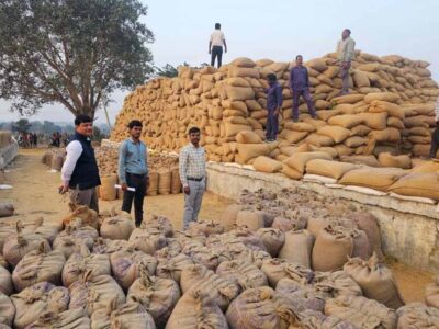 अखरापाली धान खरीदी केंद्र में 60 लाख 53 हजार 680 रुपये की गड़बड़ी