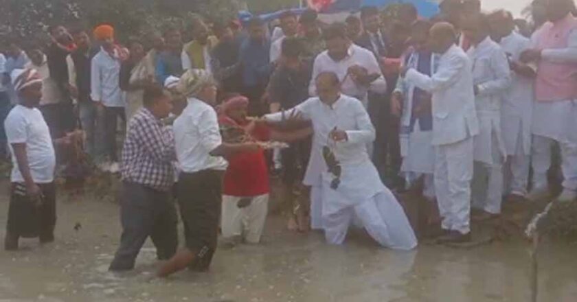 2 दिवसीय बिहार प्रवास पर केंद्रीय मंत्री शिवराज, तेजस्वी यादव पर साधा निशाना