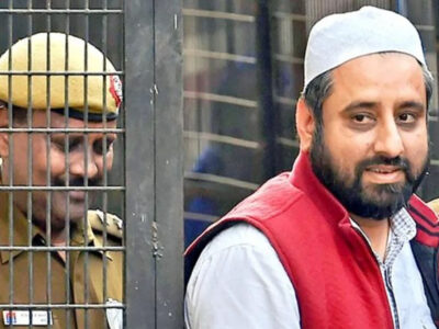 AAP विधायक अमानतुल्लाह खान जिस शावेज को बचाने में फरार हैं, वो कोर्ट से है भगोड़ा घोषित… हुआ ये खुलासा