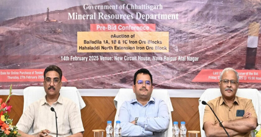 रायपुर : छत्तीसगढ़ खनिज संसाधनों के मामले में अपार संभावनाओं वाला राज्य – सचिव पी. दयानंद