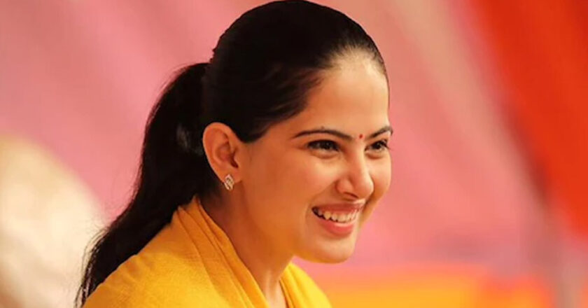 जया किशोरी ने खूब सुनाया-  मेरे निजी जीवन में उन्हें झांकना नहीं चाहिए