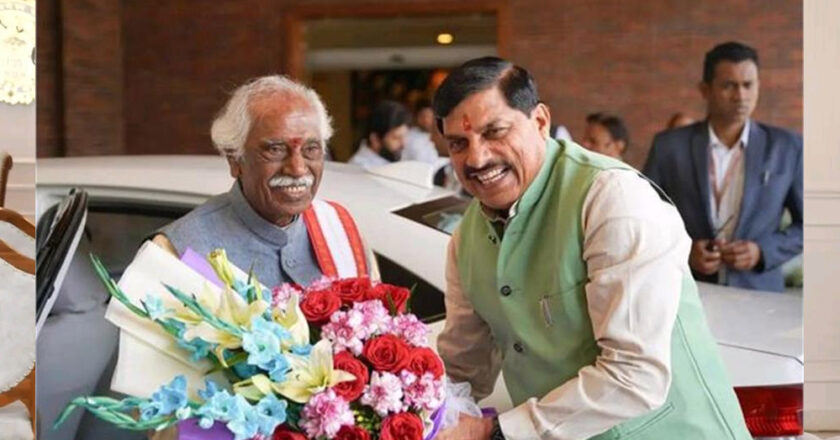 भोपाल पहुंचे हरियाणा के राज्यपाल बंडारू दत्तात्रेय, CM मोहन यादव ने की स्वागत