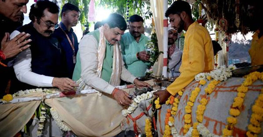 बेसहारा एवं निराश्रित गौ-वंशों की देखभाल की जिम्‍मेदारी राज्‍य सरकार की : मुख्‍यमंत्री डॉ. यादव