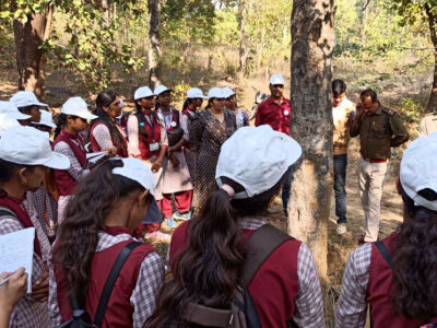 इको क्लब द्वारा नेचर कैंप का आयोजन: छात्राओं को प्रकृति से जोड़ने की अनूठी पहल