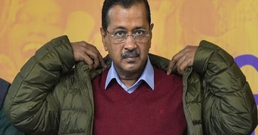 दिल्ली विधानसभा चुनाव में केजरीवाल और सिसोदिया को मिली हार ने सबको चौंका दिया