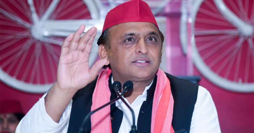 उपचुनाव में समाजवादी पार्टी की हार पर अखिलेश यादव ने बीजेपी पर तंज कसा, सरकार पर धांधली का आरोप लगाया