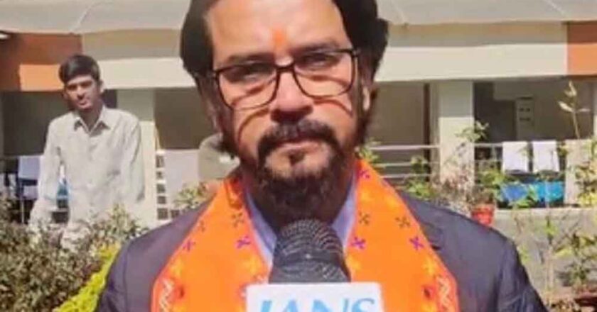 भाजपा सांसद अनुराग ठाकुर ने कहा- दिल्ली के लोगों ने केजरीवाल की ‘झूठी गारंटी’ को खारिज कर, पीएम मोदी की गारंटी को अपनाया