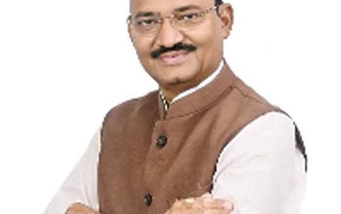 स्कूटी वितरण योजना की प्रक्रिया बाधित करने वाले डीलर के विरुद्ध जाँच प्रक्रियाधीन है – उच्च शिक्षा मंत्री