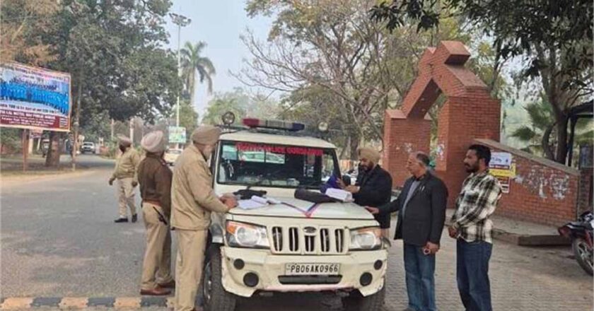 गुरदासपुर में लगातार बिगड़ती ट्रैफिक व्यवस्था को लेकर हरकत में आई पुलिस, छोटी-सी गलती पड़ सकती है भारी