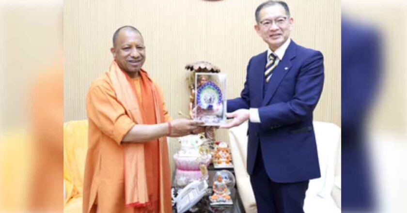 जापान के यामानासी प्रांत के उप राज्यपाल को-ओसादा ने सीएम योगी से शिष्टाचार भेंट की