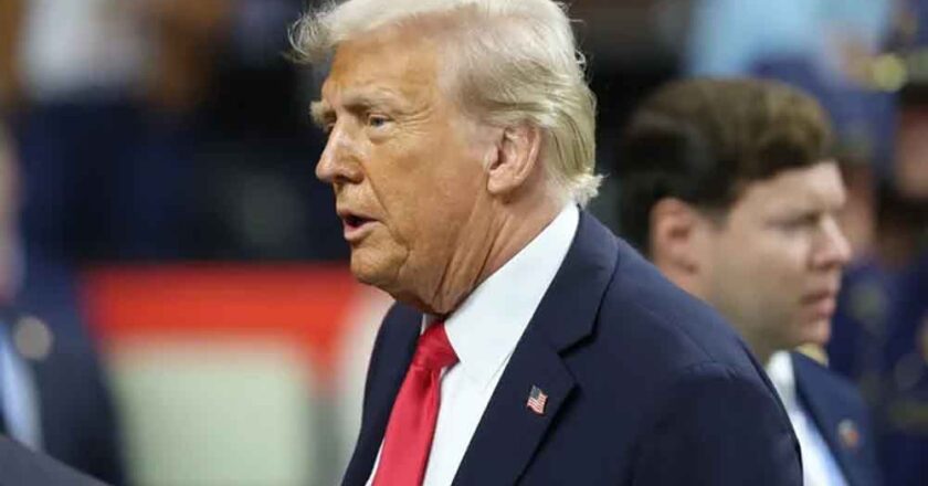 डोनाल्ड ट्रंप ने फॉरेन करप्ट प्रैक्टिसेज एक्ट 1977 को खत्म करने का दिया आदेश, अडानी को मिलेगी राहत