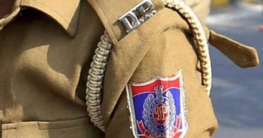 दिल्ली पुलिस ने अवैध रूप से रह रहे 18 बांग्लादेशी नागरिकों को वापस उनके देश भेजा, 3 गिरफ्तार भी हुए