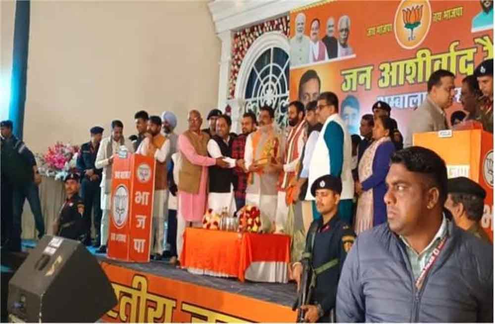 हरियाणा निकाय चुनाव से पहले कांग्रेस को बड़ा झटका लगा, नगर निगम के डिप्टी मेयर राजेश मेहता भाजपा में शामिल