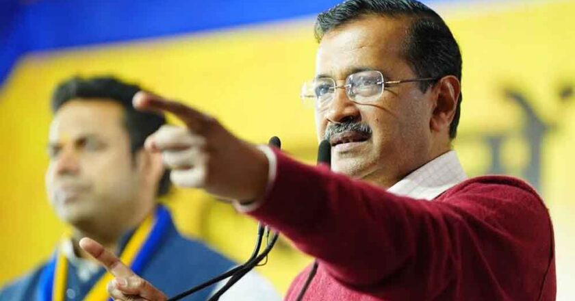 केजरीवाल के प्रत्याशियों को खरीदने के दावे पर एसीबी ने की जांच शुरू, ‘आप’ के लीगल हेड ने कहा, किस हक से कर रहे जांच