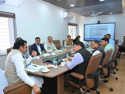 इंटीग्रेटेड प्रोजेक्ट मैनेजमेंट सिस्टम को शीघ्र क्रियान्वित करें : मंत्री श्री सिंह