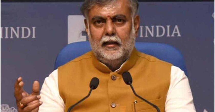 वॉटरशेड परियोजनाओं का प्राथमिकता पर होगा क्रियान्वयन : मंत्री प्रहलाद सिंह पटेल