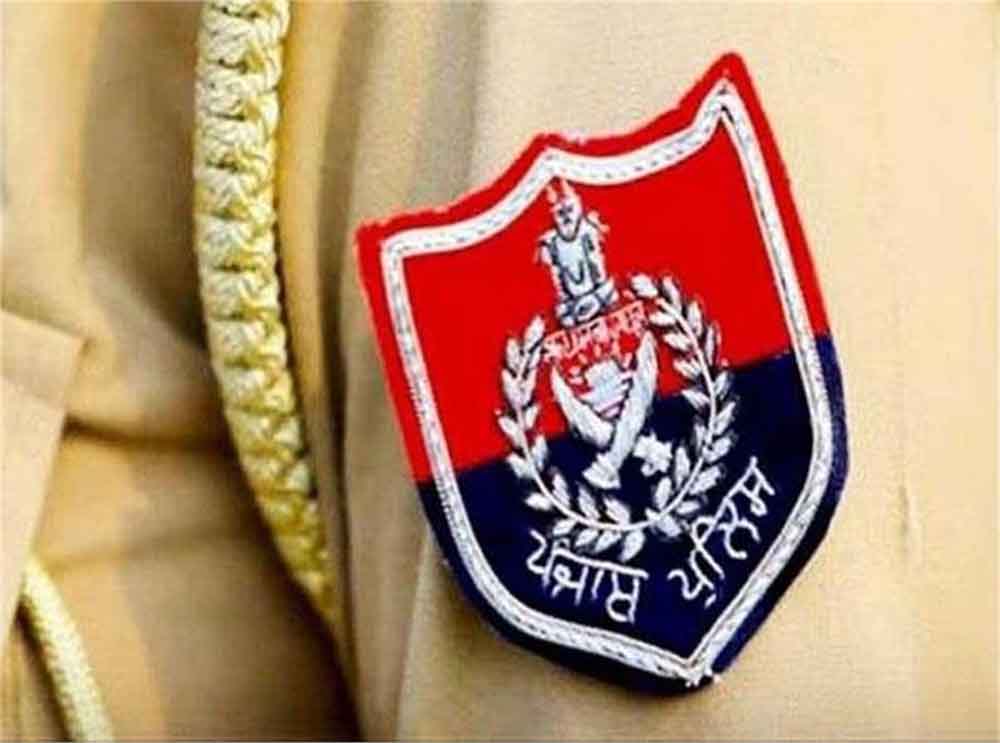 कांस्टेबल से लेकर अब डी.एस.पी. को पुलिस हैडक्वार्टर के अंदर जाने के लिए विजिटर स्लिप लेनी होगी