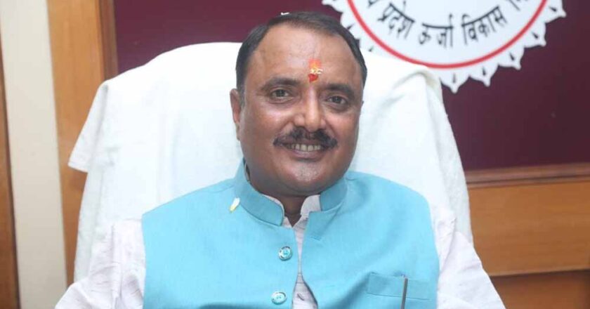 भारत नए बजट से बनेगा क्लीन एनर्जी का सिरमौर : मंत्री राकेश शुक्ला