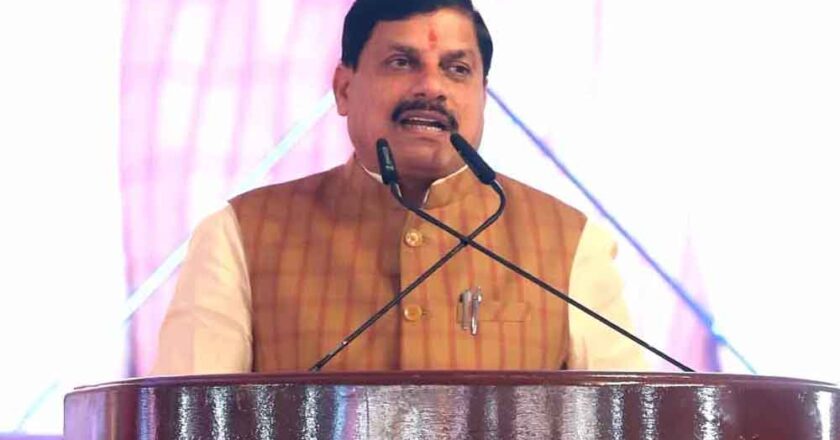 आनंद शिविर में भाग लेने देश की चार संस्थाओं में जा सकते हैं शासकीय सेवक