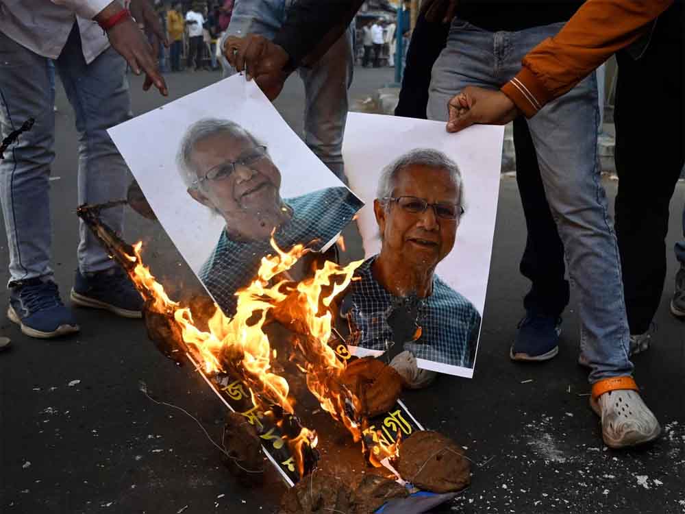 बांग्लादेश में कानून-व्यवस्था की स्थिति बद से बदतर होती जा रही, मोहम्मद यूनुस से नहीं संभल रहा, ढाका में 35 मर्डर