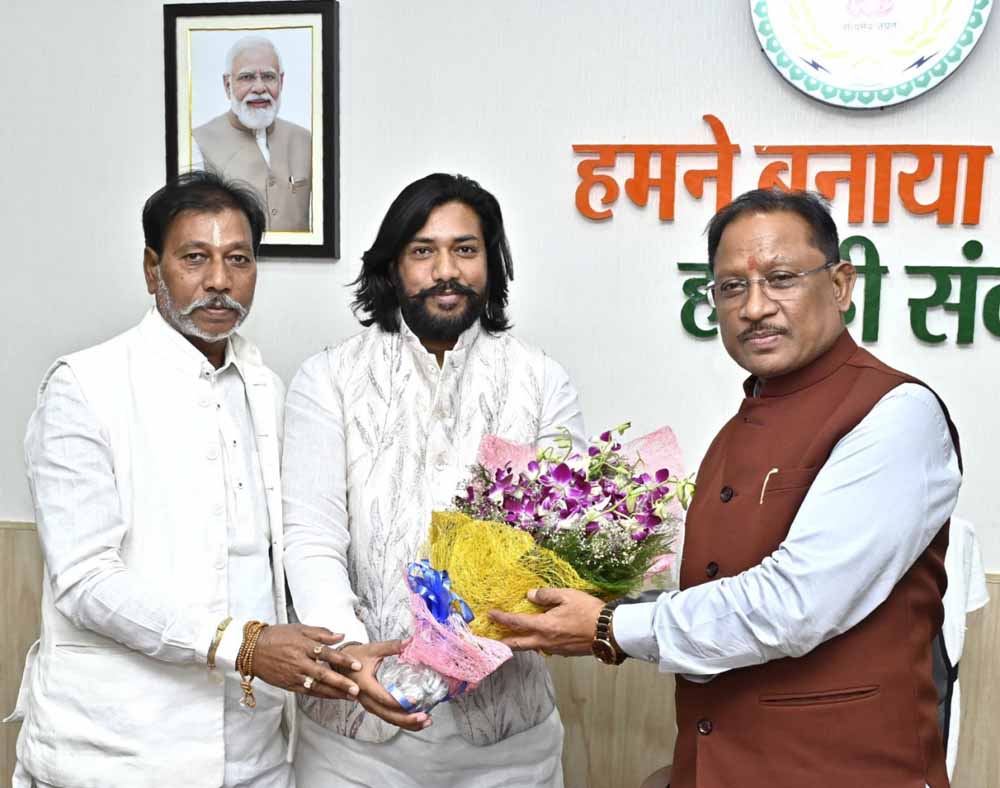 मुख्यमंत्री विष्णुदेव साय ने विधायक गुरु खुशवंत साहेब को दी जन्मदिन की बधाई