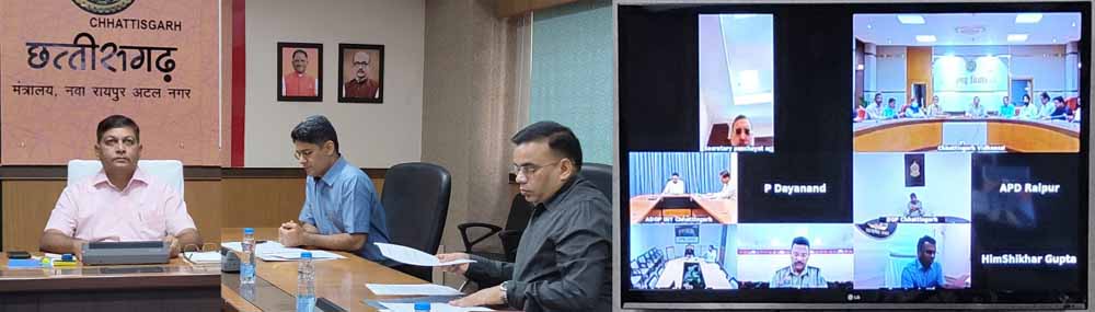 विधानसभा के रजत जयंती वर्ष: राष्ट्रपति के छग प्रवास के दौरान आवश्यक व्यवस्थाएं सुनिश्चित करने मुख्य सचिव ने ली बैठक