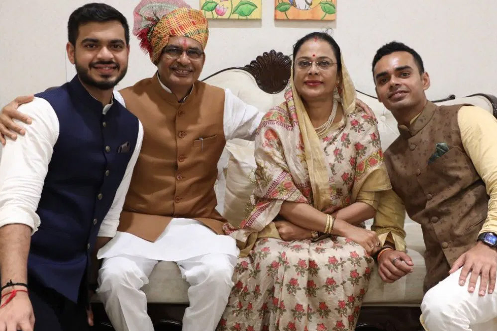 कार्तिकेय और कुणाल का अब सम्मिलित रिसेप्शन 18 मार्च को  दिल्ली में आयोजित