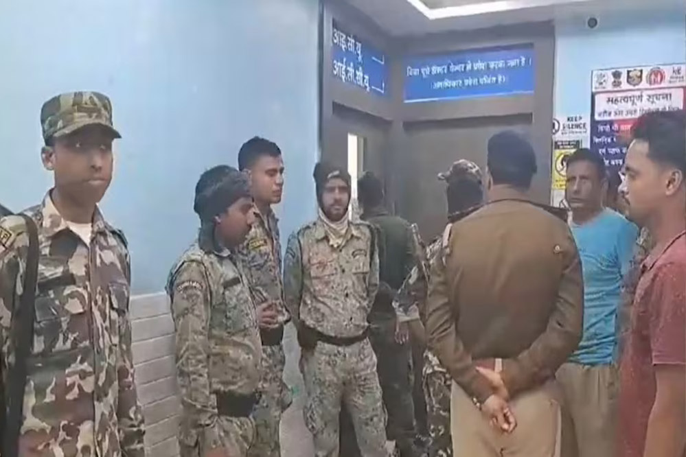 नितीश बाबू के बिहार में दो दिन के अंदर दो पुलिस अफसरों की हत्या… पहले अररिया, अब मुंगेर में मर्डर से सनसनी