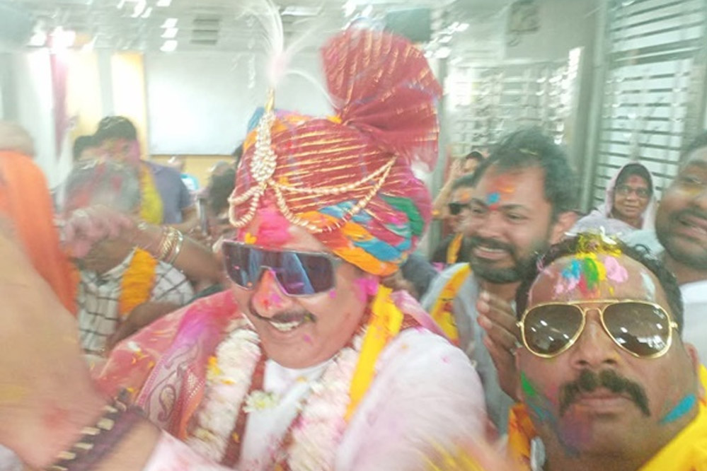 होली के दूसरे दिन प्रसिद्ध पांच दिवसीय महादेव की होली की धूम सीहोर में, अघोरी भी शामिल हुए