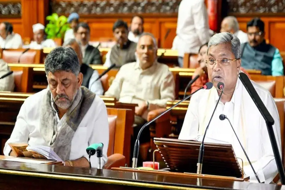 सरकारी ठेकों में 4% अल्पसंख्यक कोटा, मंत्री-विधायकों की सैलरी बढ़ाने का बिल कर्नाटक विधानसभा से पास