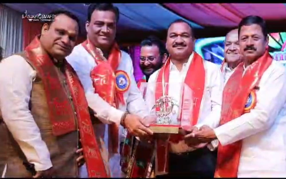 अग्रवाल स्नेह सम्मेलन एवं सांस्कृतिक कार्यक्रम समिति द्वारा आयोजित होली मिलन समारोह