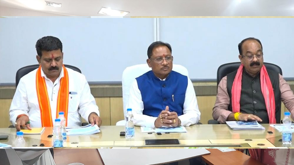 रायपुर : मुख्यमंत्री विष्णु देव साय का ग्रीष्मकाल में पेयजल की उपलब्धता सुनिश्चित करने पर जोर