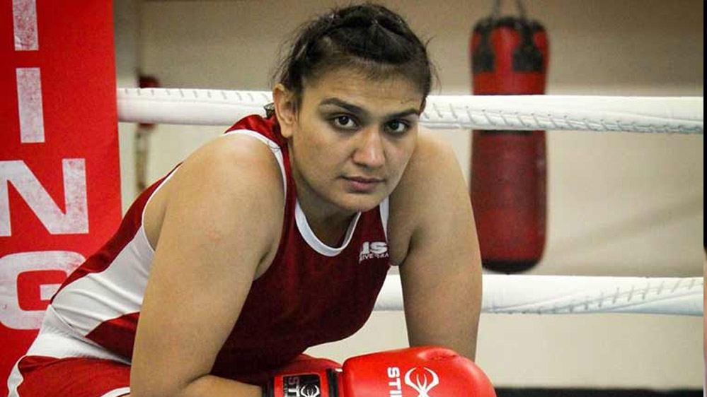 दीपक लड़कों में दिलचस्पी है…बूरा ने पति हुड्डा पर लगाए आरोप, रो-रोकर बताई गाथा