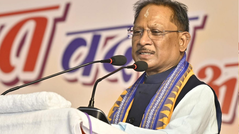 रायपुर : संतों का आशीर्वाद, जनसेवा का संकल्प: मुख्यमंत्री साय की विश्व शांति अखंड ब्रह्मयज्ञ में आस्था भरी उपस्थिति