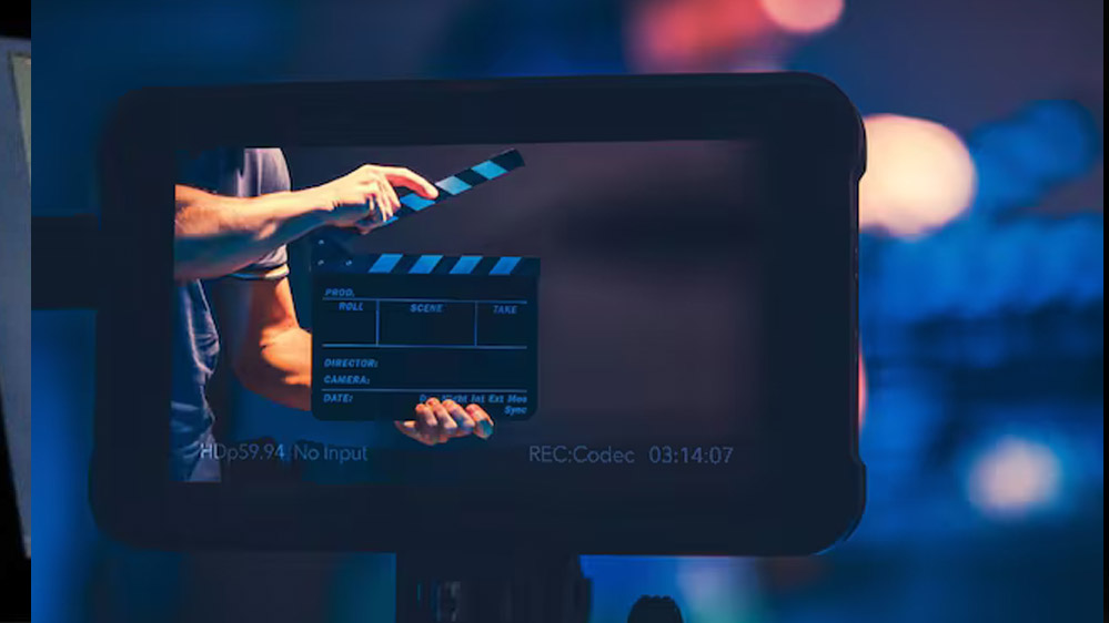 नोएडा के कपल ने पोर्न बेचकर 22 करोड़ से ज्यादा कमाये, कैसे चल रहा था धंधा