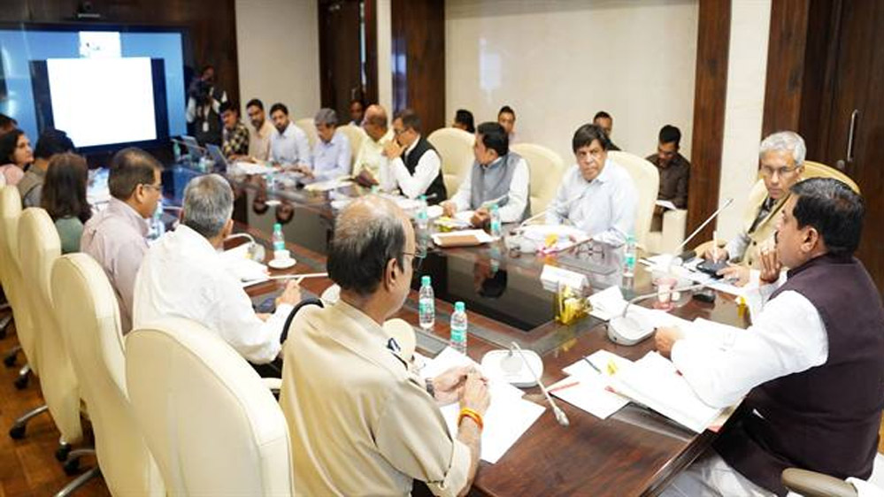 शहरी और ग्रामीण क्षेत्रों में पर्याप्त पेयजल व्यवस्था की जाएं : मुख्यमंत्री डॉ. यादव