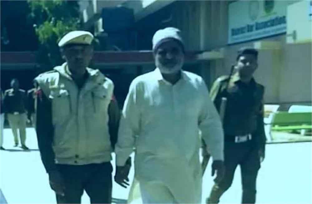 नाबालिग छात्रा से दुष्कर्म करने के दोषी टीचर को फास्ट ट्रैक कोर्ट ने दी 10 साल और 36 हजार रुपए जुर्माने की सजा