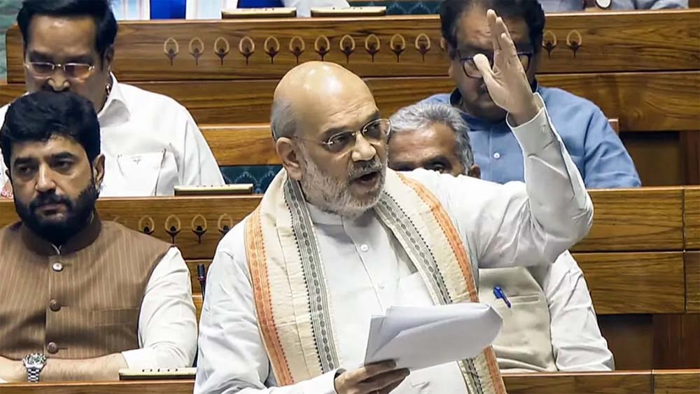 संसद में इमीग्रेशन बिल को लेकर चल रही चर्चा में अमित शाह ने लिया हिस्सा, जो देश के लिए खतरा, उन पर कड़ी नजर