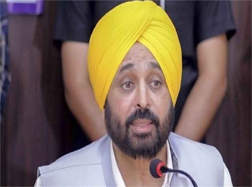 पंजाब के मुख्यमंत्री भगवंत सिंह मान ने आज खरड़ तहसील परिसर का किया अचानक दौरा