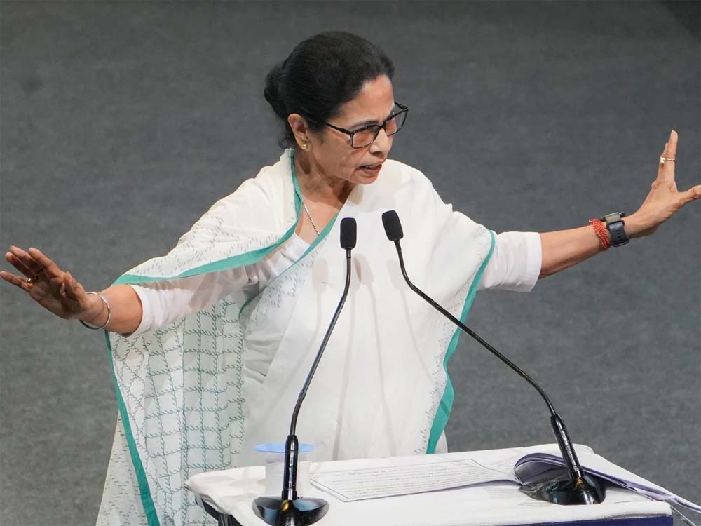 पश्चिम बंगाल में ओबीसी आरक्षण को लेकर एक बार फिर से बड़ा विवाद हुआ खड़ा, SC पहुंची ममता सरकार