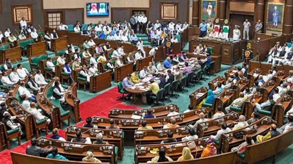 बजट सत्र के दौरान सीएम डॉ. मोहन यादव ने गारमेंट सेक्टर की महिलाओं को 5 हजार रुपये इंसेंटिव देने की बात कही