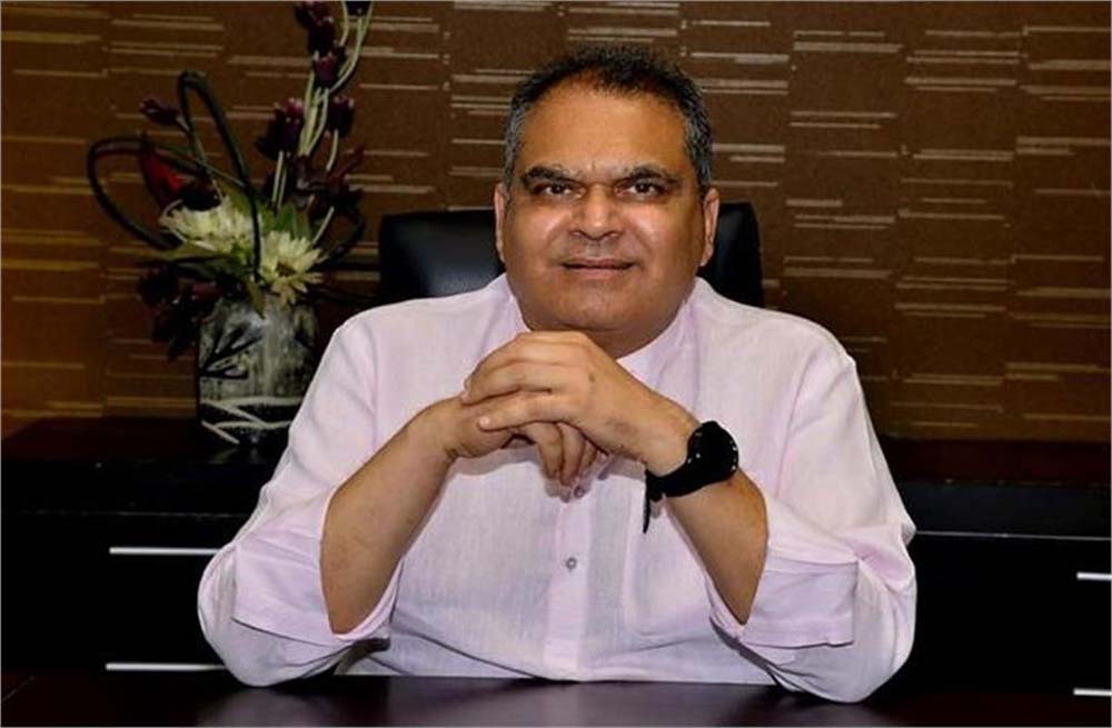 राज्यसभा सांसद संजीव अरोड़ा ने अधिकारियों के साथ सड़क का लिया जायजा, जारी किए सख्त निर्देश