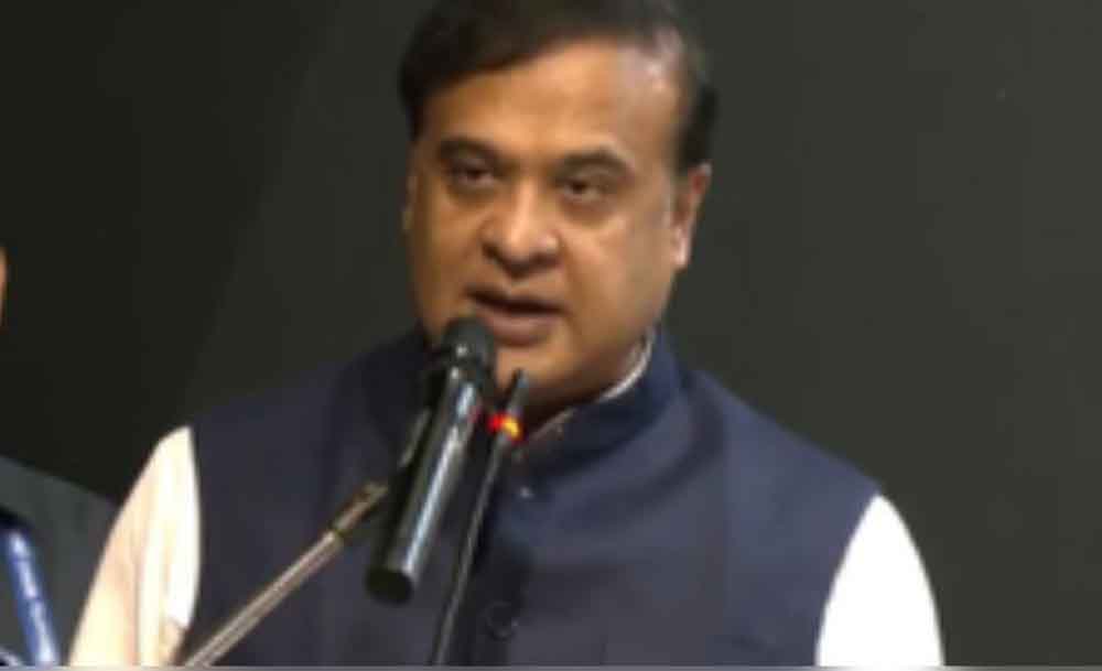 सीएम हिमंत सरमा ने ममता बनर्जी और राहुल गांधी पर साधा निशाना,  ‘हिंदू धर्म को नष्ट करने वाले हो गए खत्म’