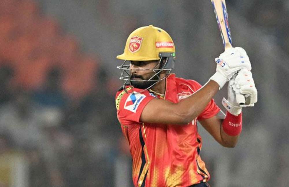 पूर्व भारतीय क्रिकेटर ने कहा ने-  अय्यर बीच के ओवरों में सर्वश्रेष्ठ भारतीय बल्लेबाज है