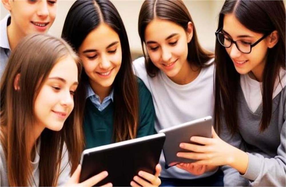 जिन विद्यार्थियों को टैबलेट दिए गए थे, परीक्षा समाप्ति के 5 दिन पहले उन्हें वापस ले लिए जाए: शिक्षा विभाग