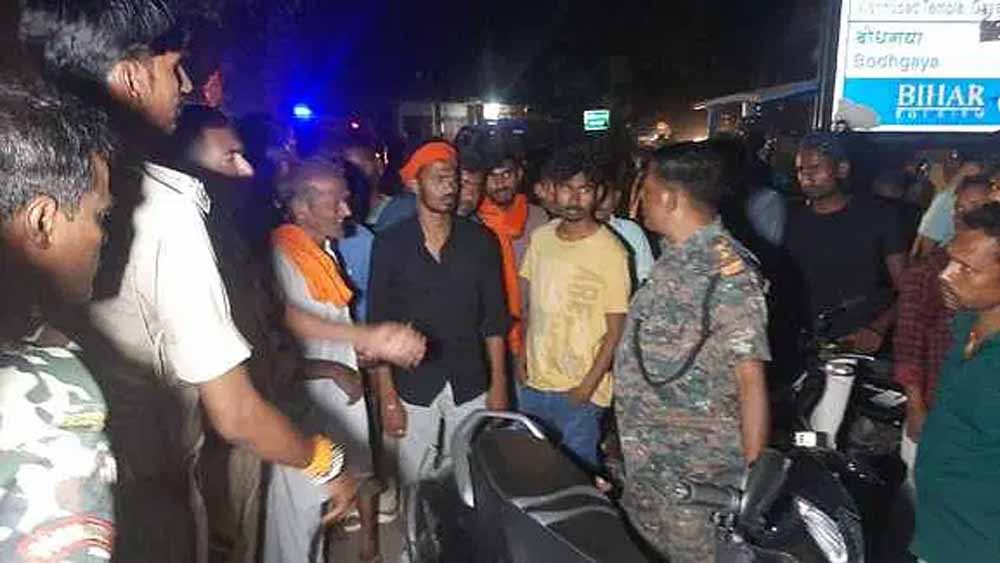 बीएड कॉलेज के पास अपराधियों ने युवक की गोली मारकर हत्या, परिजन बोले- हादसे में गई जान