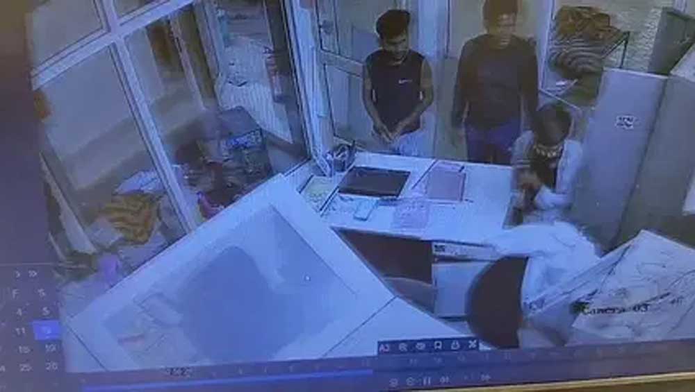 बीकानेर में चोरो के हौसले बुलंद, 5 पेट्रोल पंपों पर तोड़फोड़ और लूटपाट