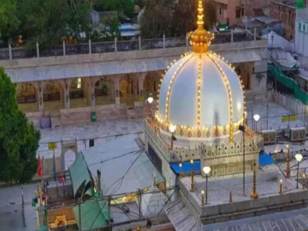 अजमेर दरगाह में मंदिर होने के दावे पर कोर्ट में 31 मई तक टली सुनवाई