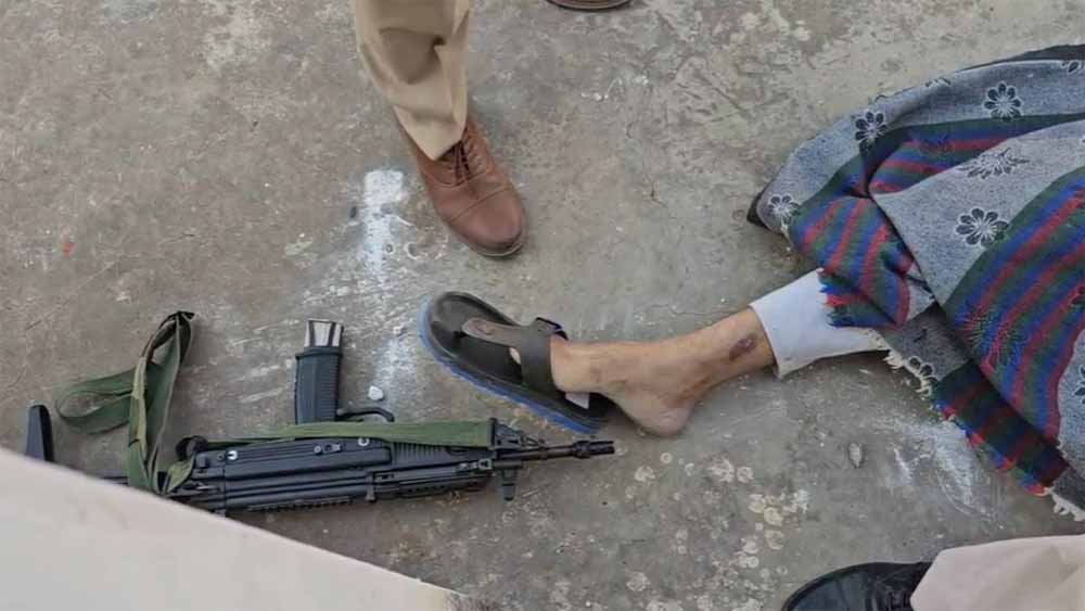 पीएसओ ने सर्विस राइफल से खुद को गोली मारकर की आत्महत्या