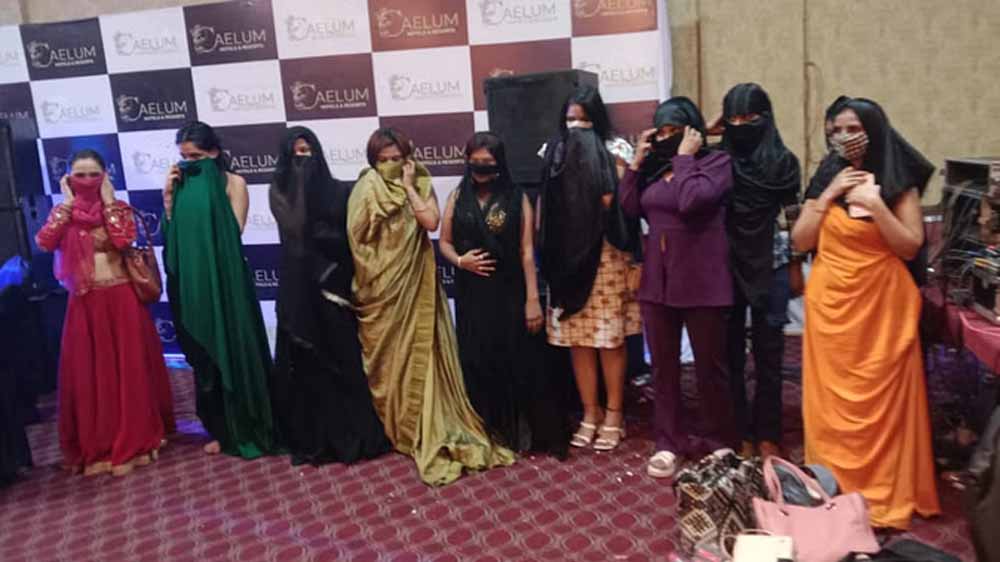 जयपुर में हिम्मतपुरा स्थित एक होटल में रेव पार्टी कर रहे 50 लोगों को पुलिस ने किया गिरफ्तार